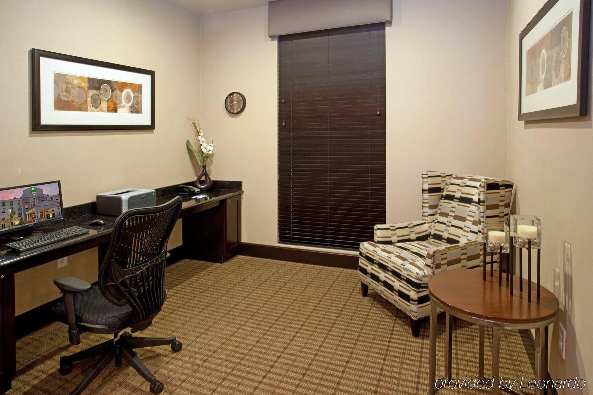 Holiday Inn Express Hotel & Suites Port Arthur, An Ihg Hotel Extérieur photo