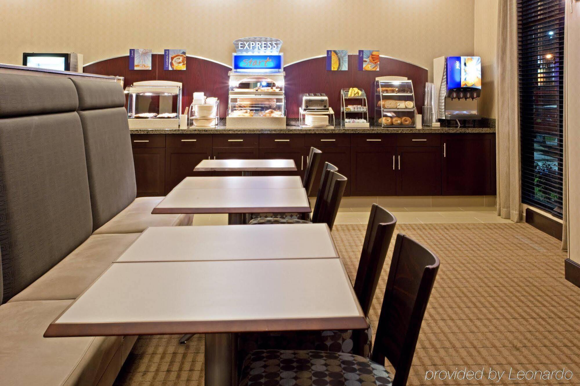 Holiday Inn Express Hotel & Suites Port Arthur, An Ihg Hotel Extérieur photo